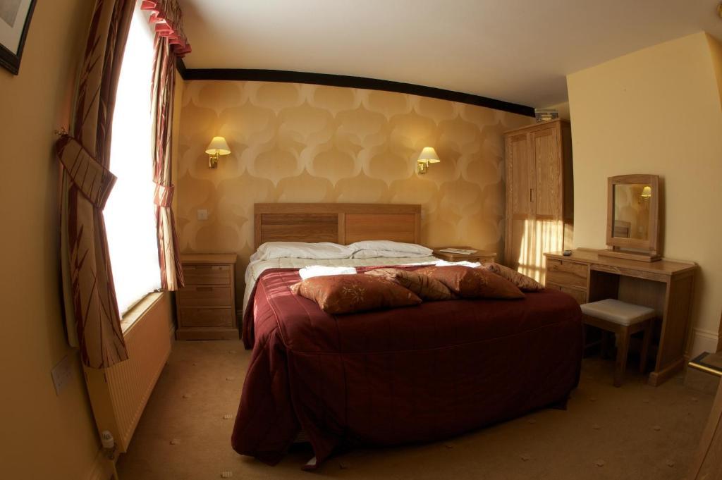 The Roebuck Inn - Relaxinnz Harrietsham Habitación foto